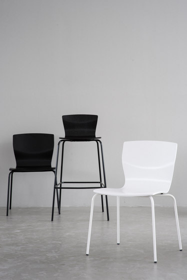 Butterfly Swivel - Black Edition | Chairs | Magnus Olesen