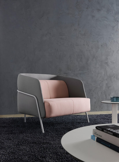 Noldor | Armchair High | Armchairs | Segis