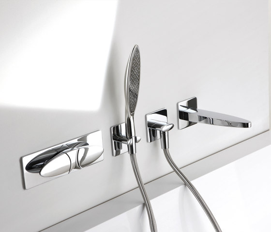 Eclipse F4204 ! Exposed thermostatic bath mixer with shower
set WITH METAL HANDLES | Bath taps | Fima Carlo Frattini