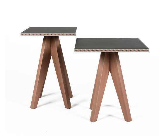 Intarsio Gian & Piero | side table | Mesas auxiliares | strasserthun.