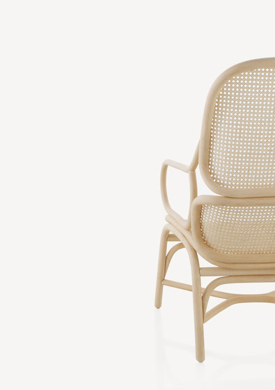 Frames Low backrest armchair with rattan legs | Armchairs | Expormim