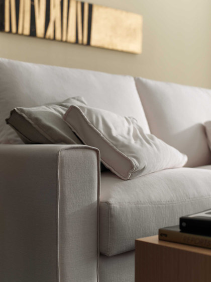 Cushion | Cushions | BELTA & FRAJUMAR