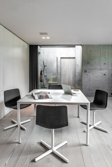Pato Office Armchair | Sillas | Fredericia Furniture