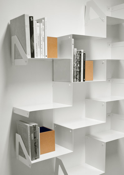 Cloud Steps Shelf | Scaffali | OK design
