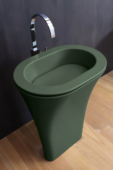 Amedeo ovale freestanding washbasin | Waschtische | Ceramica Cielo