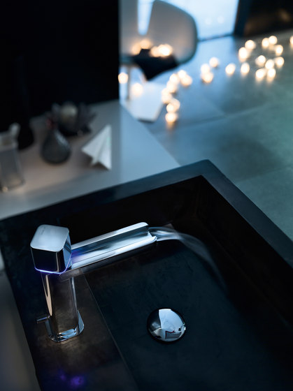 Loop E washbasin tap in chrome, electronic | Wash basin taps | NOBILI