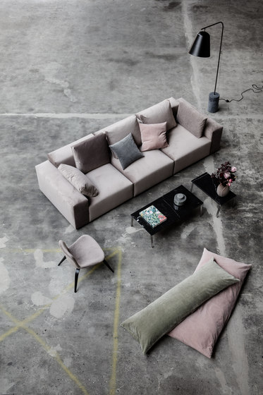 Madonna Sofa, Chaise Longue Left: Canvas Washed Black 066 | Modular seating elements | NORR11