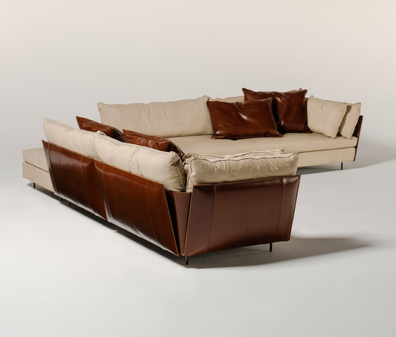 LIGHT FIELD | 3-Seater Sofa | Canapés | Ritzwell