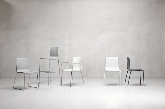 Alice armchair | Chairs | SCAB Design
