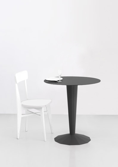 Ankara standing table | Standing tables | Matière Grise