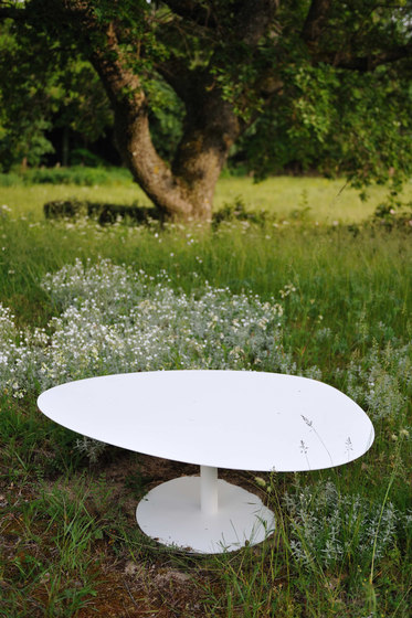 Galet table 2 | Coffee tables | Matière Grise