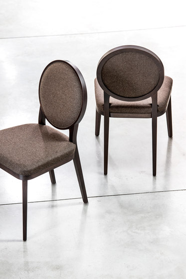 Plaza Chair | Chairs | Bross