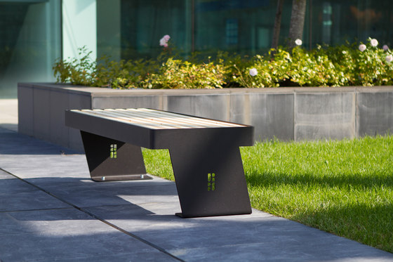 Noir bench | Sitzbänke | Urbo
