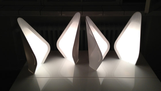 BUD table lamp | Luminaires de table | FORMOSIS™ Helsinki