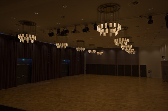 Cru Ceilings | Suspended lights | MASSIFCENTRAL