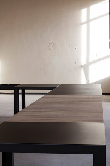 B-TRIPLE bottom | Dining tables | Colect