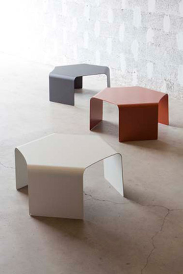 Ponant stackable coffee table | Side tables | Matière Grise