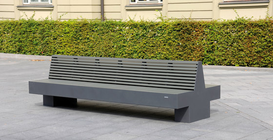 Comfony 800 Stool Bench 1810 | Benches | BENKERT-BAENKE