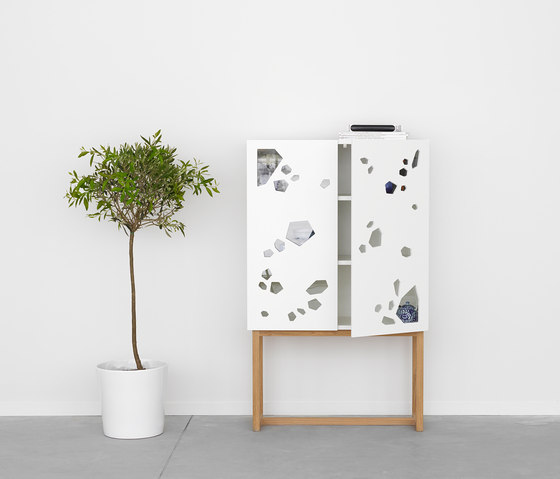 Sneek Peek Cabinet | Cabinets | A2 designers AB