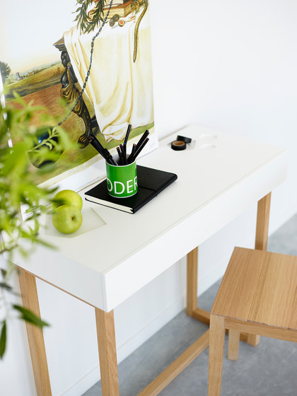Sneak Peek Desk | Tables consoles | A2 designers AB