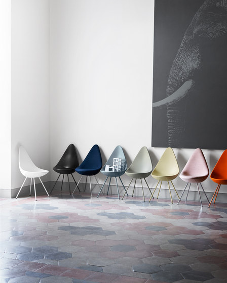 Drop™ | Chair | 3110 | White ABS/nylon reinforced plastic shell | White base | Stühle | Fritz Hansen