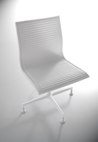 Nulite 24100B | Stühle | Luxy