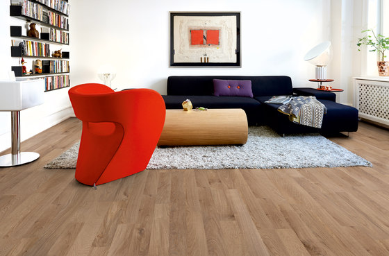 Classic Plank premium oak | Laminate flooring | Pergo