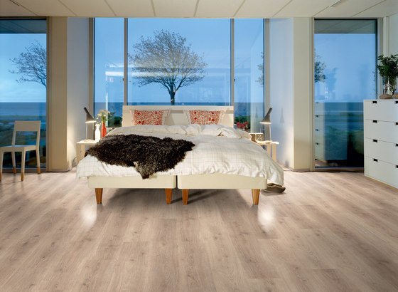 Classic Plank merbau | Laminate flooring | Pergo