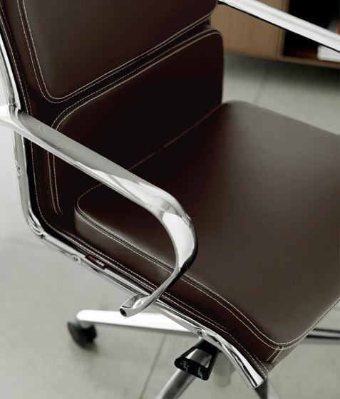 Season Comfort 994c | Chairs | Quinti Sedute