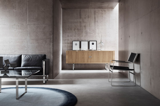 CH825 Credenza | Aparadores | Carl Hansen & Søn