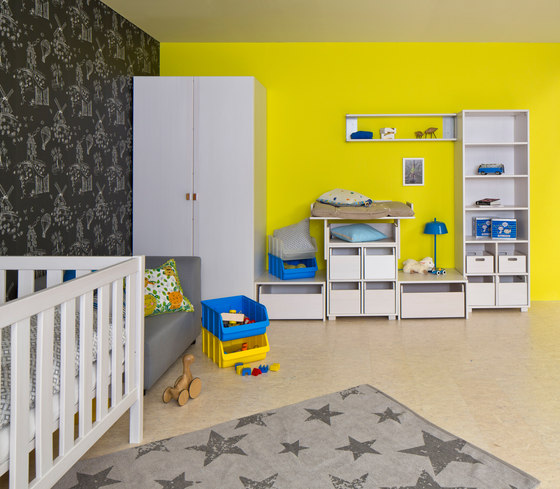 Cabinet Combination 24 | Kids storage furniture | De Breuyn