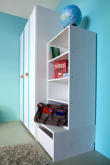 Cabinet Combination 07 | Kids storage furniture | De Breuyn