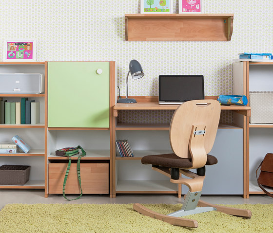 Wardrobe DBC-69 | Kids storage furniture | De Breuyn