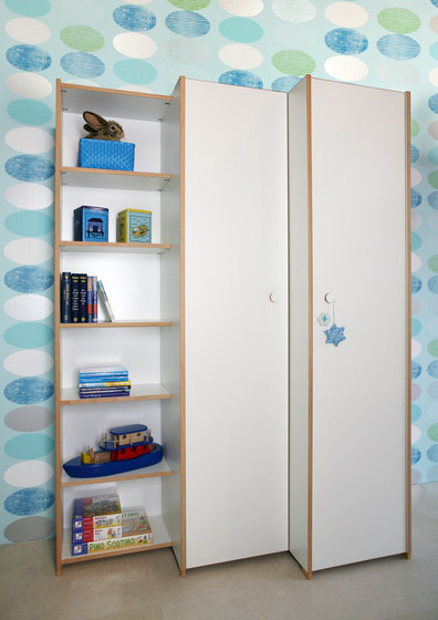 Wardrobe DBC-69 | Kids storage furniture | De Breuyn
