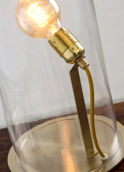Speak Up! Table Lamp | Lámparas de sobremesa | EBB & FLOW