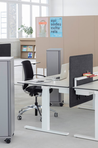 LO Extend | Desks | Lista Office LO