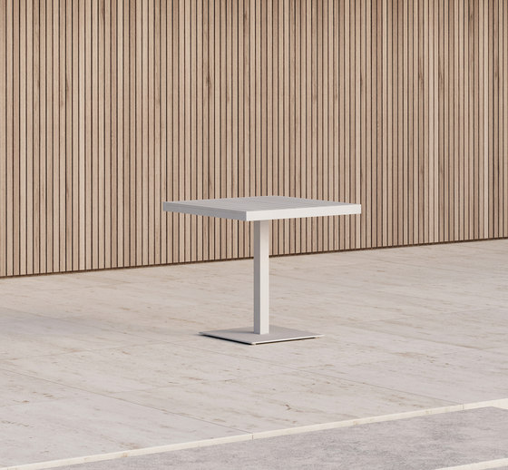 Eos | Side Table | Tables d'appoint | Case Furniture