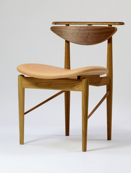 Reading Chair | Chairs | House of Finn Juhl - Onecollection