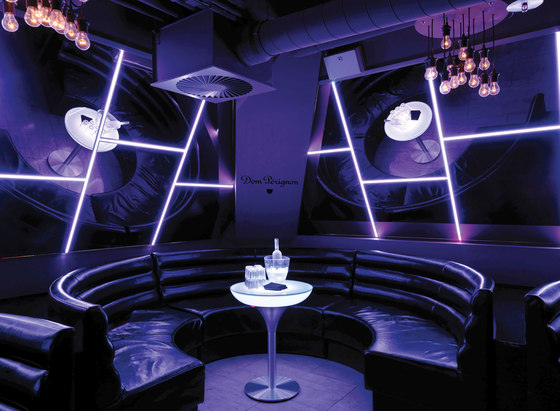 Lounge M 55 LED Pro Accu | Mesas de centro | Moree