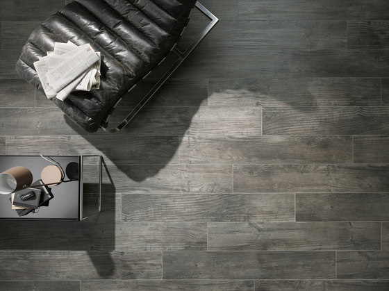 SCHWARZWALD patina grey R9 | Ceramic tiles | steuler|design