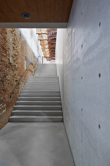 Nuvolato Floor - Rosso Mattone | Beton- / Zementböden | Ideal Work