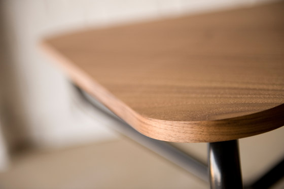 Trent Side Table | Mesas auxiliares | ChristelH