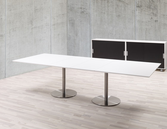 Amigo Conference Table | Objekttische | Cube Design