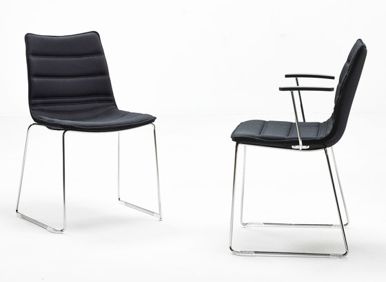 S10 Chair | Chairs | Cube Design