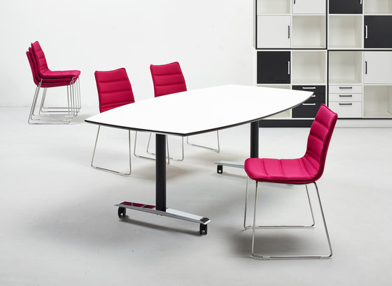 S10 Chair | Chaises | Cube Design