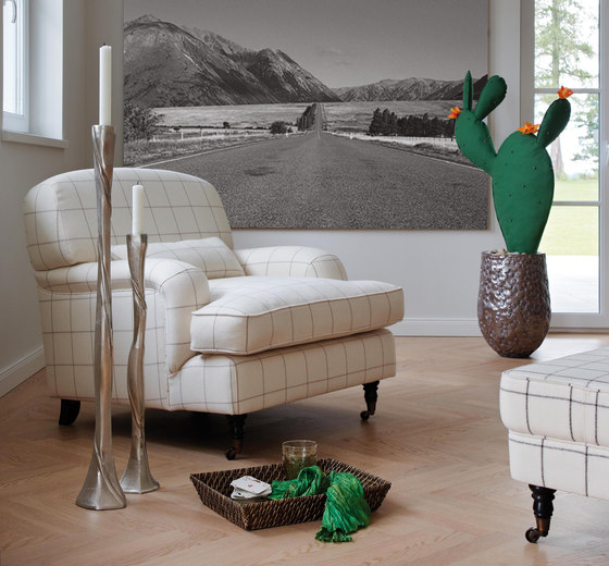 Continental armchair & stool | Fauteuils | Lambert
