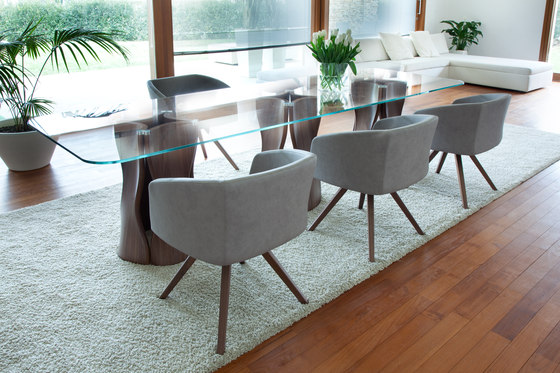 Mac´s | 216 | Dining tables | Tonon