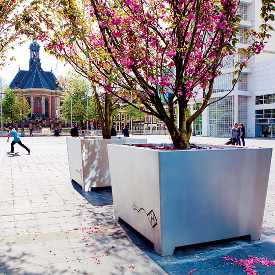 Love Big Green Love Benches | Benches | Streetlife
