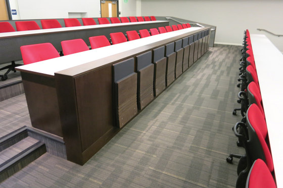 JumpSeat™ Wall | Chairs | Sedia Systems Inc.