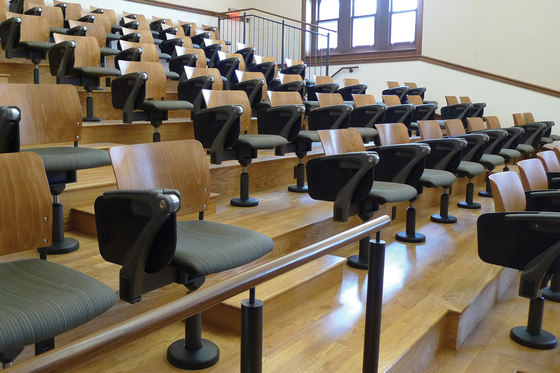 Jury Series | Auditorium seating | Sedia Systems Inc.